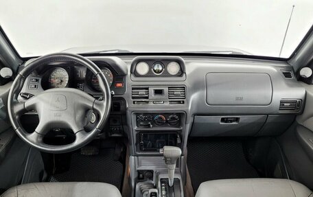 Mitsubishi Pajero III рестайлинг, 1998 год, 730 000 рублей, 5 фотография