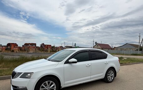 Skoda Octavia, 2018 год, 1 825 000 рублей, 3 фотография