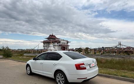 Skoda Octavia, 2018 год, 1 825 000 рублей, 4 фотография