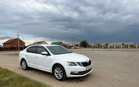 Skoda Octavia, 2018 год, 1 825 000 рублей, 7 фотография