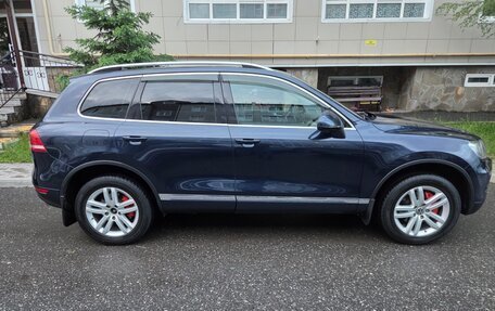 Volkswagen Touareg III, 2010 год, 2 100 000 рублей, 3 фотография