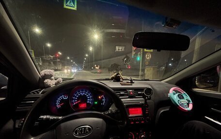 KIA Rio III рестайлинг, 2012 год, 750 000 рублей, 2 фотография