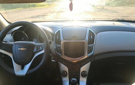Chevrolet Cruze II, 2014 год, 720 000 рублей, 7 фотография