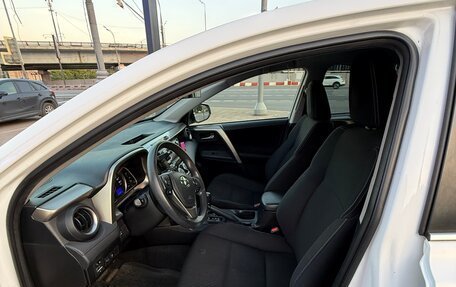 Toyota RAV4, 2014 год, 2 100 000 рублей, 6 фотография