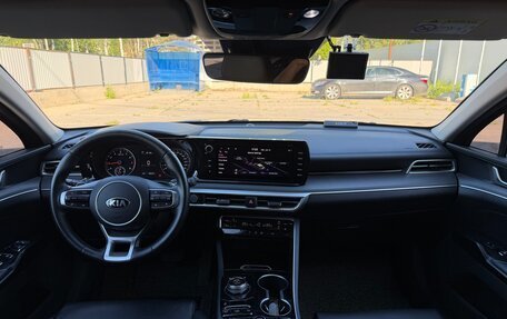 KIA K5, 2020 год, 2 700 000 рублей, 37 фотография