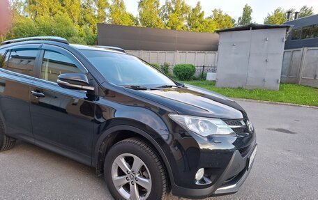 Toyota RAV4, 2015 год, 2 300 000 рублей, 11 фотография