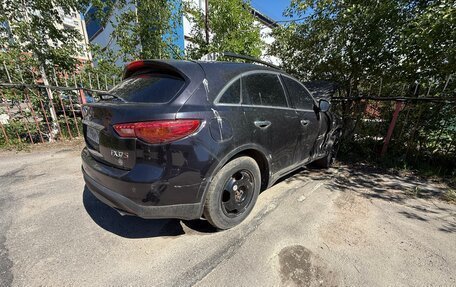 Infiniti FX II, 2011 год, 550 000 рублей, 1 фотография