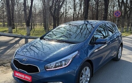 KIA cee'd III, 2014 год, 1 250 000 рублей, 1 фотография