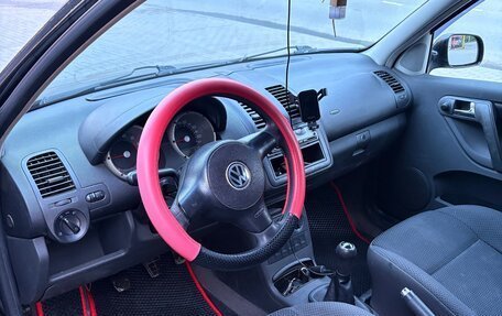 Volkswagen Polo III рестайлинг, 2001 год, 300 000 рублей, 2 фотография