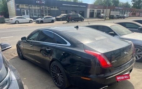 Jaguar XJ IV (X351), 2015 год, 1 800 000 рублей, 3 фотография