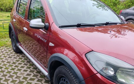 Renault Sandero I, 2012 год, 649 000 рублей, 2 фотография