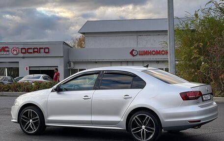 Volkswagen Jetta VI, 2018 год, 990 000 рублей, 4 фотография