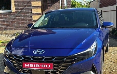 Hyundai Elantra, 2020 год, 2 750 000 рублей, 1 фотография