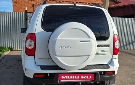 Chevrolet Niva I рестайлинг, 2014 год, 535 000 рублей, 5 фотография