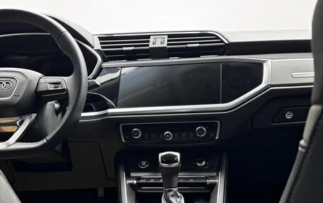 Audi Q3, 2022 год, 1 855 000 рублей, 27 фотография
