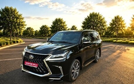 Lexus LX III, 2019 год, 10 800 000 рублей, 1 фотография