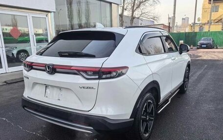 Honda Vezel, 2023 год, 1 645 000 рублей, 5 фотография