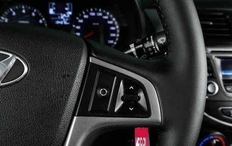 Hyundai Solaris II рестайлинг, 2015 год, 1 125 000 рублей, 15 фотография