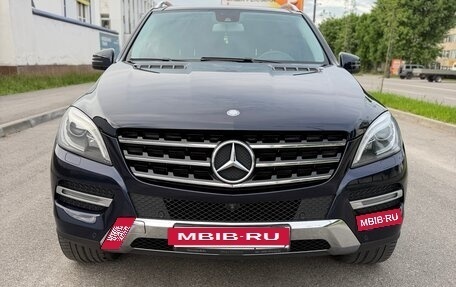 Mercedes-Benz M-Класс, 2014 год, 2 990 000 рублей, 2 фотография