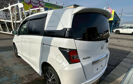 Honda Freed I, 2015 год, 944 000 рублей, 2 фотография