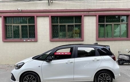 Honda Fit, 2021 год, 1 100 007 рублей, 9 фотография