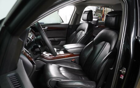 Audi A8, 2011 год, 1 799 000 рублей, 12 фотография