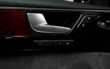 Audi A8, 2011 год, 1 799 000 рублей, 20 фотография