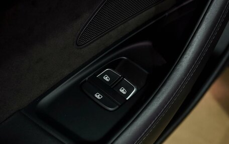 Audi A8, 2011 год, 1 799 000 рублей, 22 фотография