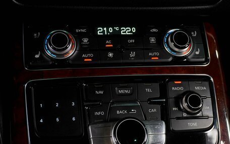 Audi A8, 2011 год, 1 799 000 рублей, 29 фотография