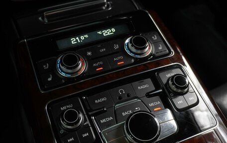 Audi A8, 2011 год, 1 799 000 рублей, 33 фотография