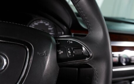 Audi A8, 2011 год, 1 799 000 рублей, 37 фотография