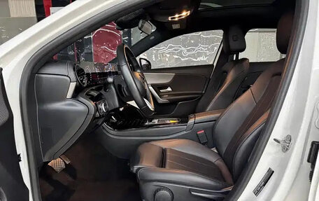 Mercedes-Benz A-Класс, 2022 год, 1 510 004 рублей, 6 фотография