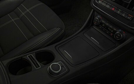 Mercedes-Benz GLA, 2015 год, 1 830 000 рублей, 13 фотография