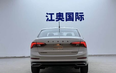 Skoda Rapid II, 2022 год, 1 365 009 рублей, 6 фотография