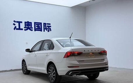 Skoda Rapid II, 2022 год, 1 365 009 рублей, 5 фотография