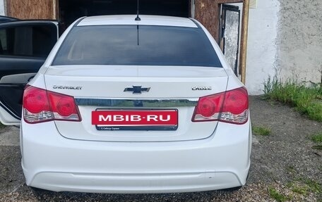 Chevrolet Cruze II, 2013 год, 700 000 рублей, 2 фотография