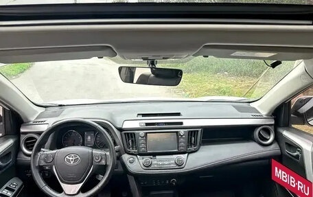 Toyota RAV4, 2019 год, 1 890 002 рублей, 7 фотография