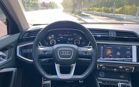 Audi Q3, 2022 год, 2 326 000 рублей, 9 фотография