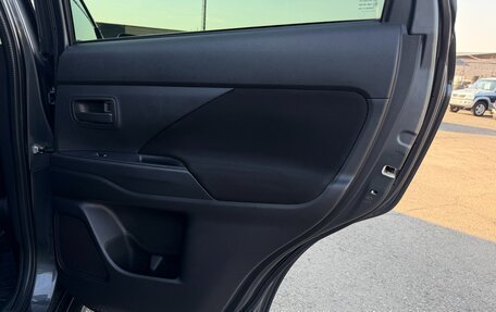 Mitsubishi Outlander III рестайлинг 3, 2016 год, 1 497 000 рублей, 19 фотография