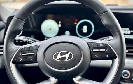 Hyundai Elantra, 2022 год, 1 226 000 рублей, 17 фотография