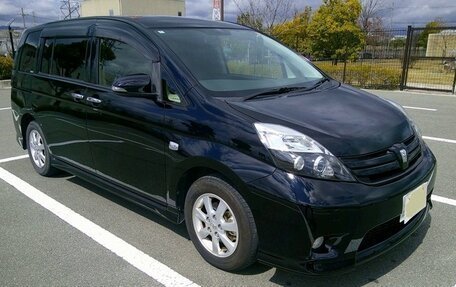 Toyota ISis I, 2015 год, 1 099 000 рублей, 1 фотография