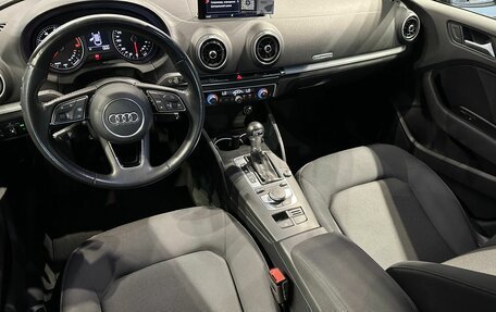 Audi A3, 2019 год, 1 920 000 рублей, 16 фотография