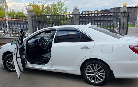 Toyota Camry, 2016 год, 2 650 000 рублей, 5 фотография