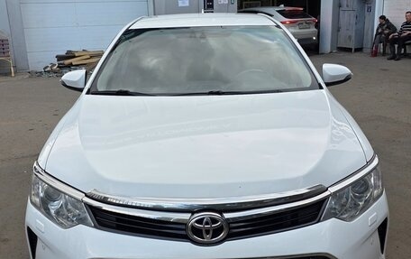 Toyota Camry, 2016 год, 2 650 000 рублей, 3 фотография