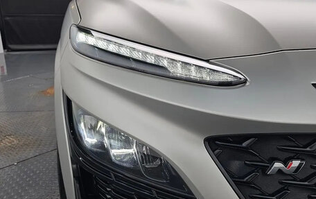 Hyundai Kona I, 2022 год, 1 390 222 рублей, 3 фотография