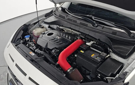 Hyundai Kona I, 2022 год, 1 390 222 рублей, 21 фотография