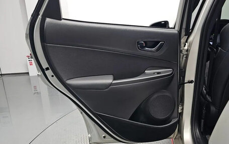 Hyundai Kona I, 2022 год, 1 390 222 рублей, 27 фотография