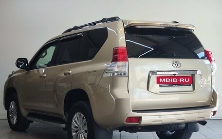 Toyota Land Cruiser Prado 150 рестайлинг 2, 2010 год, 2 600 000 рублей, 7 фотография