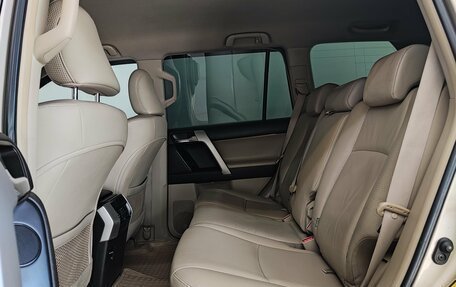 Toyota Land Cruiser Prado 150 рестайлинг 2, 2010 год, 2 600 000 рублей, 17 фотография