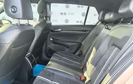 Volkswagen Golf VIII, 2021 год, 1 530 400 рублей, 6 фотография